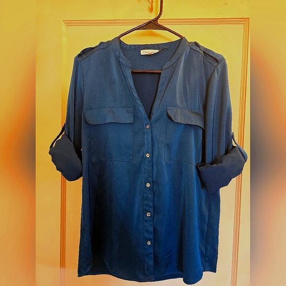 Calvin Klein Gorgeous Dark Green button down blouse! Almost New! SZ Med - Picture 1 of 6